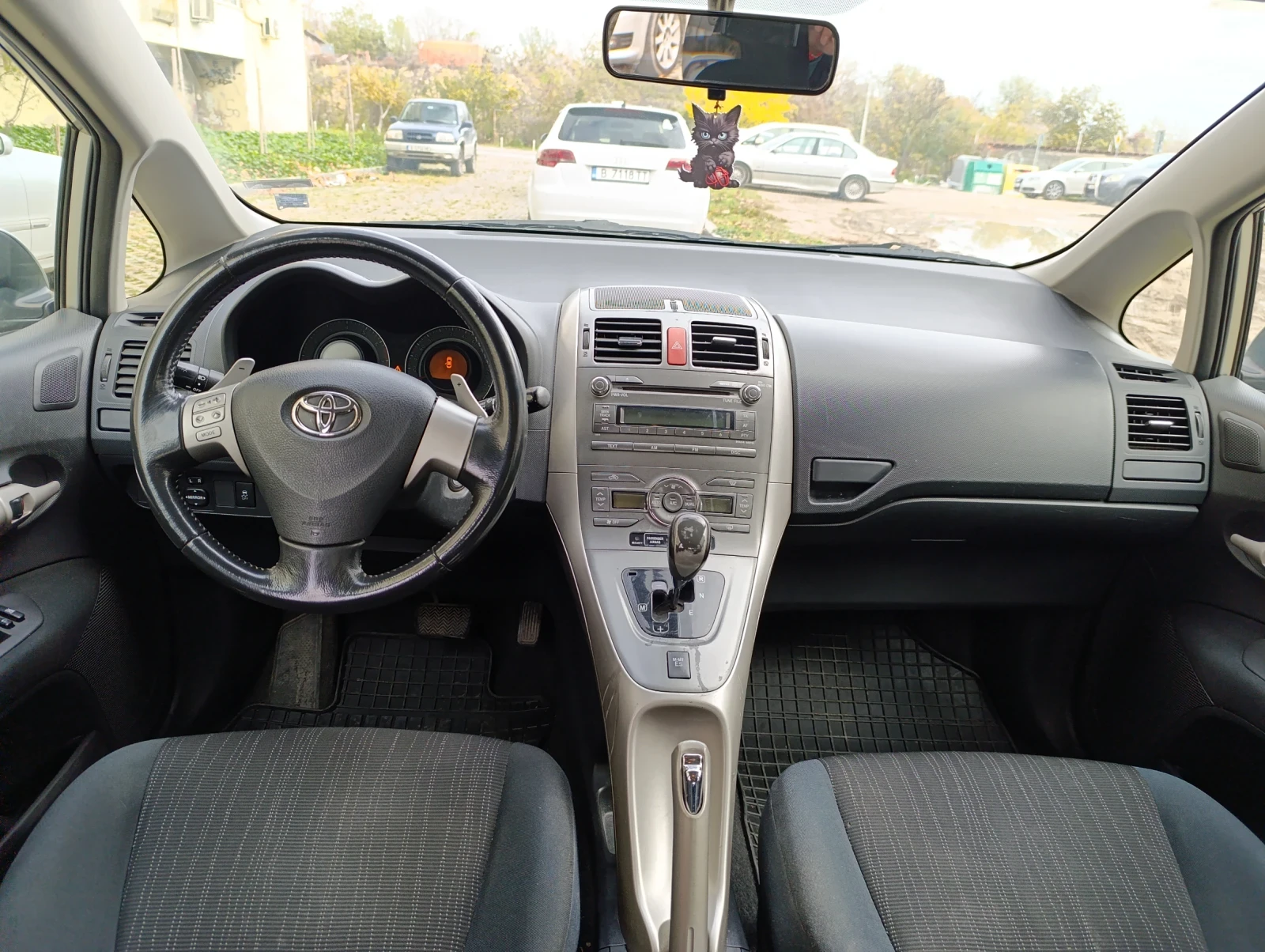 Toyota Auris 1.6 VVTI - изображение 9