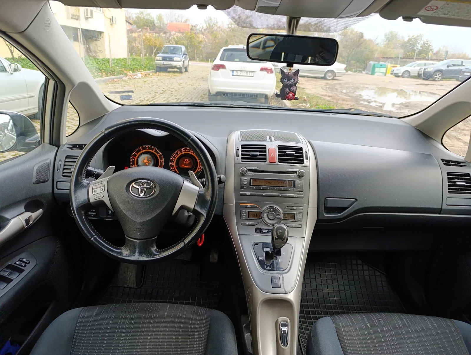 Toyota Auris 1.6 VVTI - изображение 10