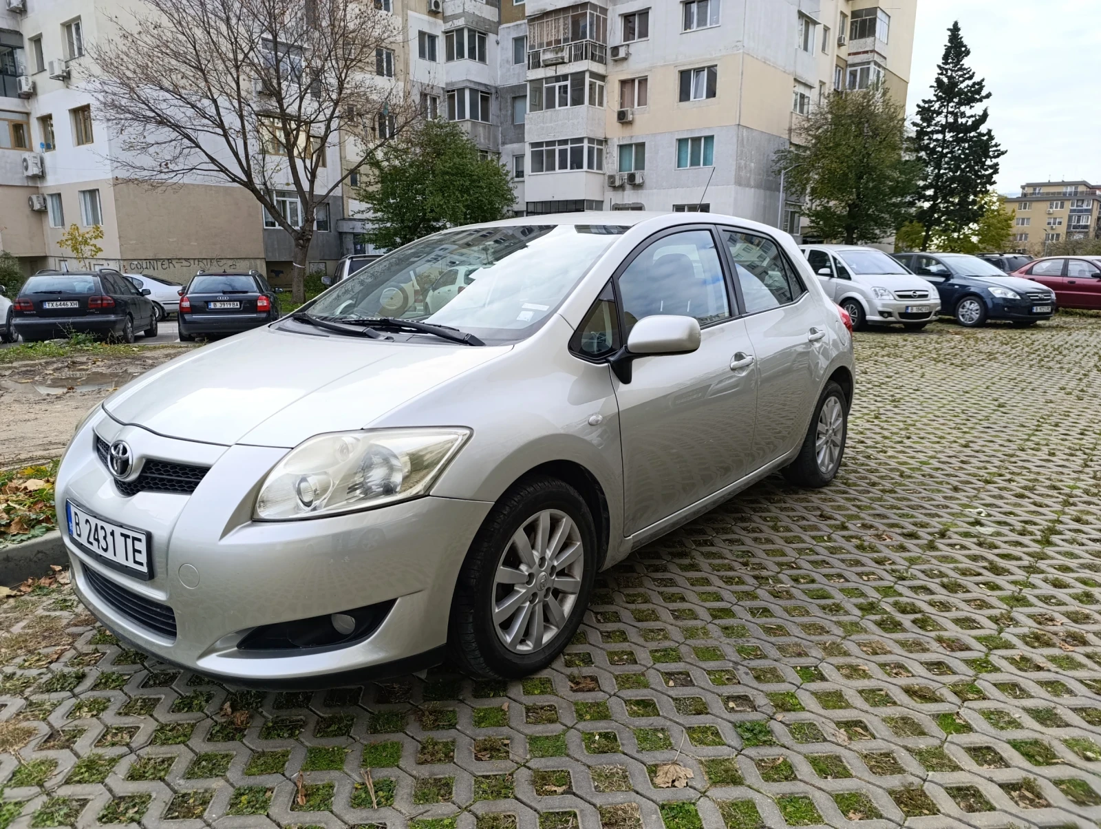 Toyota Auris 1.6 VVTI - изображение 2