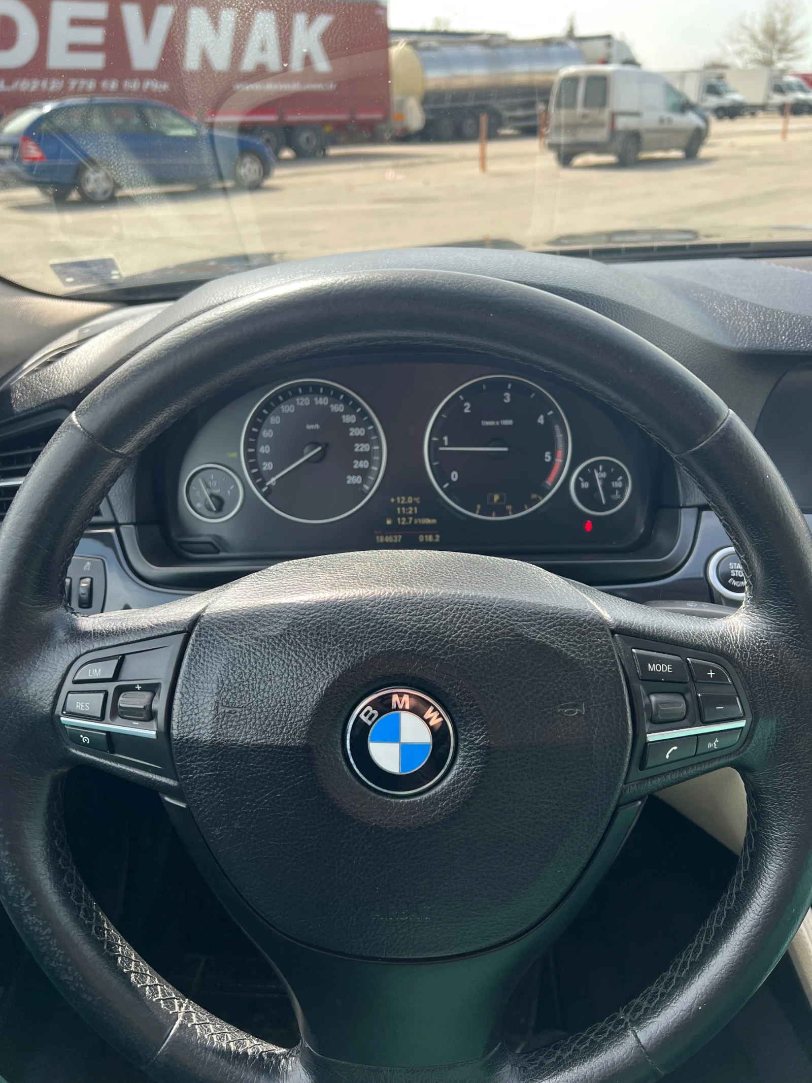 BMW 520  - изображение 8