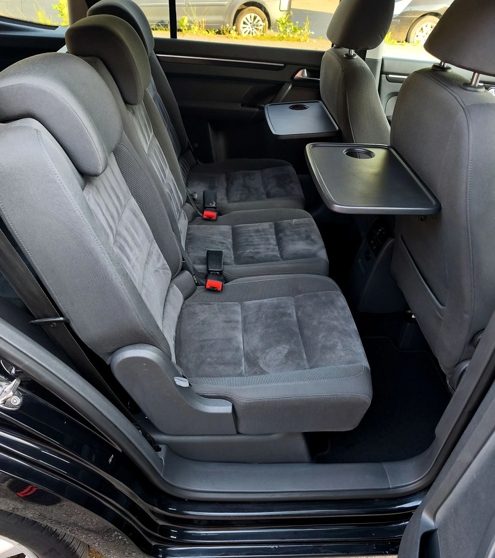 VW Touran 1.2 tsi 7 | Mobile.bg   12