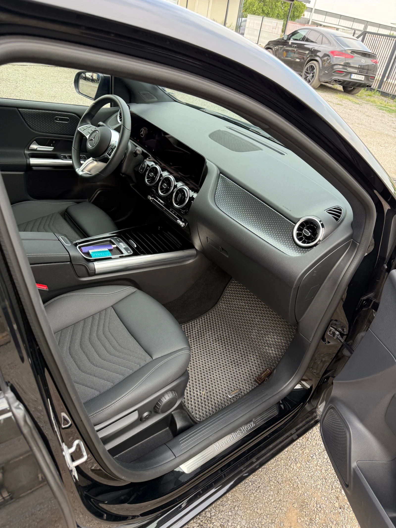 Mercedes-Benz B 180 �180d | Mobile.bg � ����������� 11