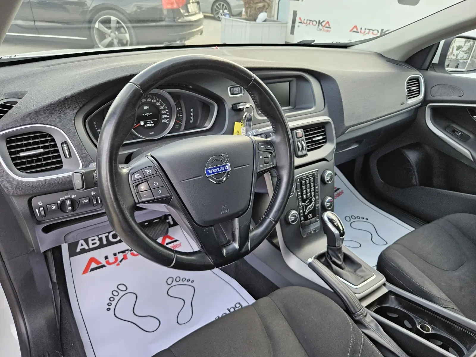 Volvo V40 1.6D-114kc= АВТОМАТ= АВТОПИЛОТ= КЛИМАТРОНИК= 2015г - изображение 8