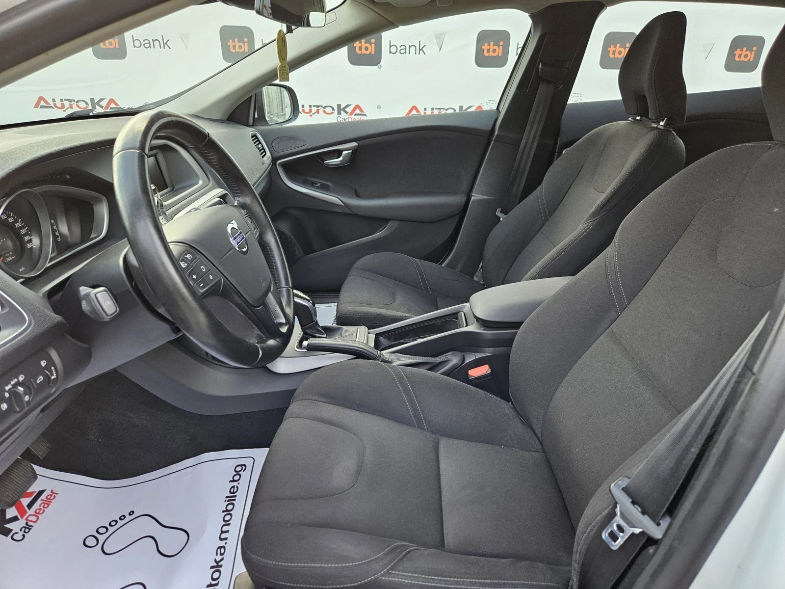 Volvo V40 1.6D-114kc= АВТОМАТ= АВТОПИЛОТ= КЛИМАТРОНИК= 2015г - изображение 7