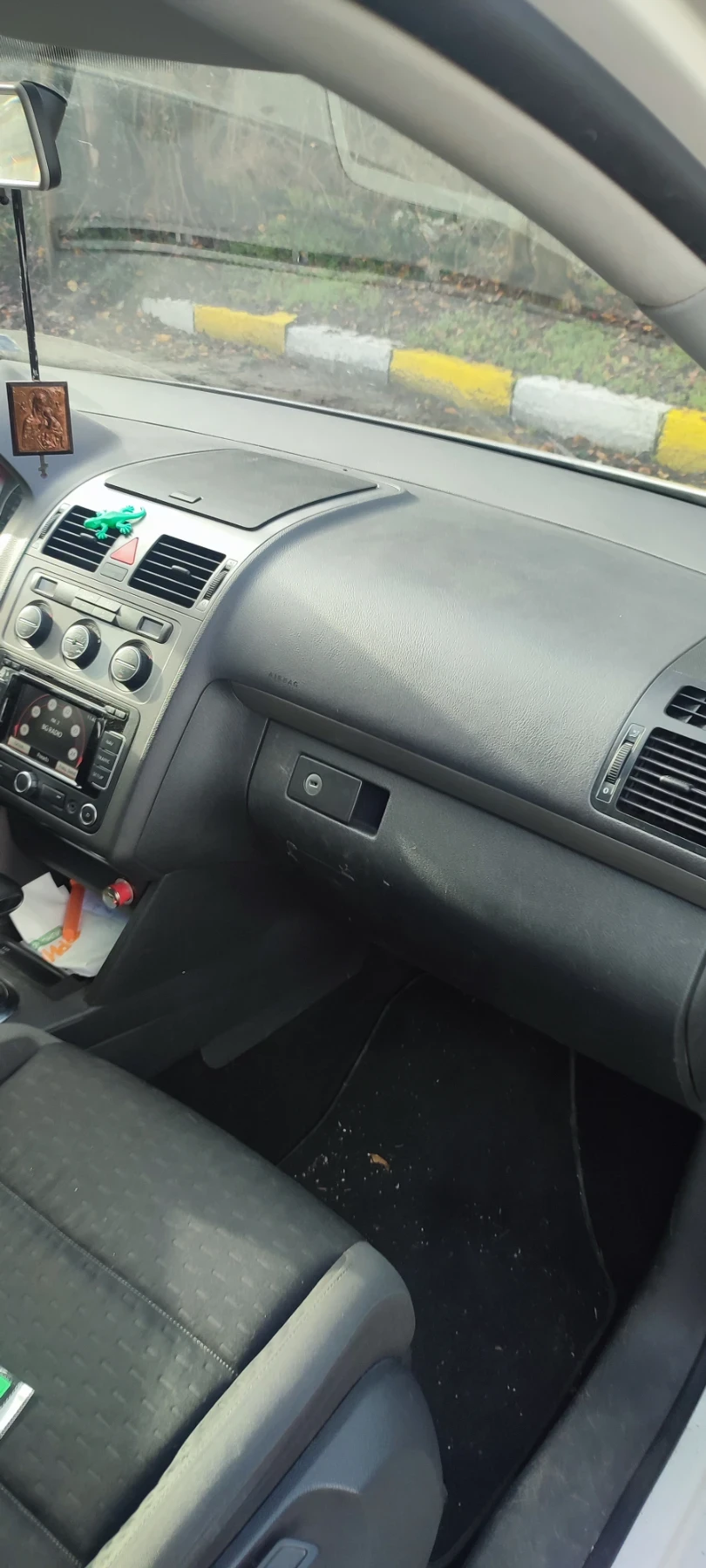 VW Touran  - изображение 3