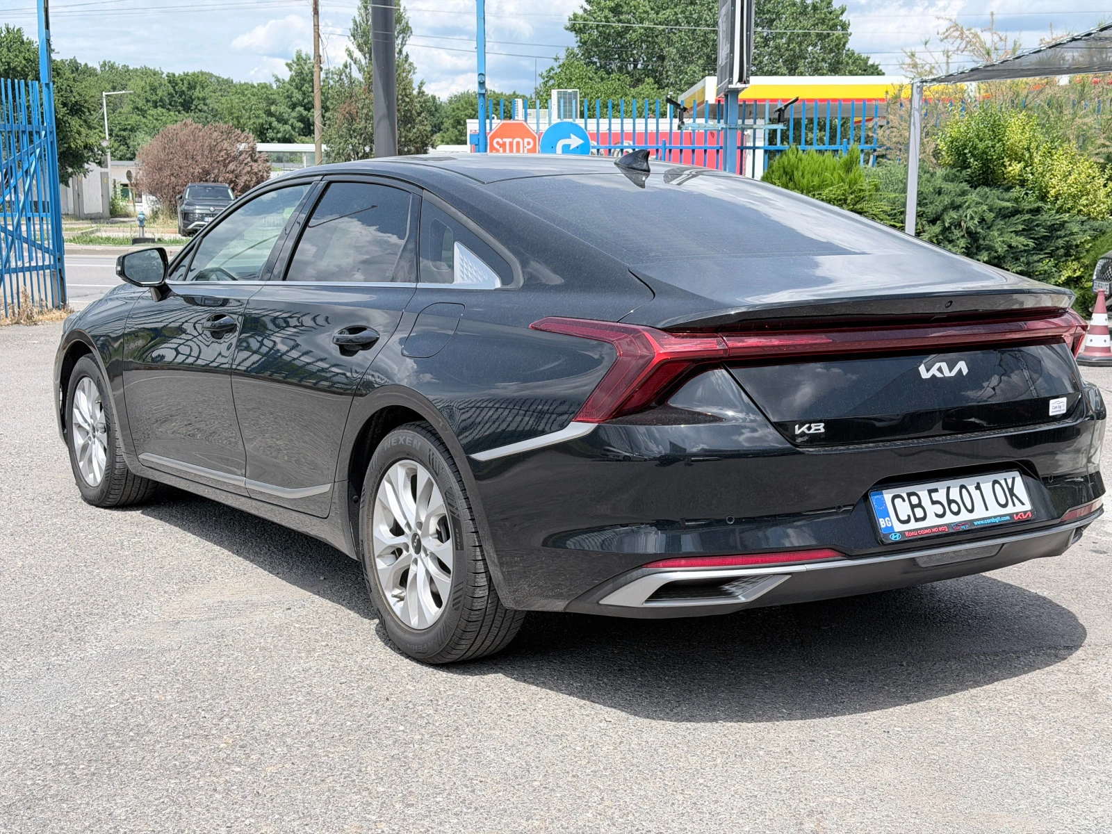 Kia K8 Гаранция, Сервиз, Резервни части Реални км, снимка 3 - Автомобили и джипове - 54436471