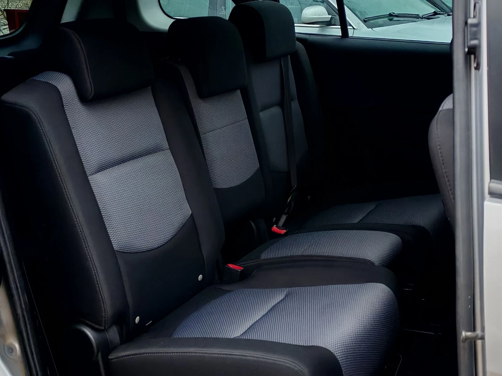 Mazda 5 1.8I 16V(120)* 7-�����* ��� ����*  | Mobile.bg � ����������� 13