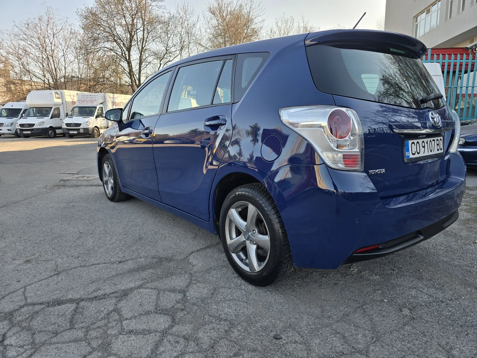 Toyota Verso 1.6 VALVE MATIC 132кс, снимка 4 - Автомобили и джипове - 53800259