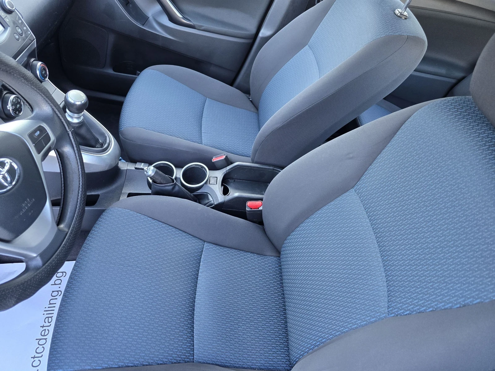 Toyota Verso 1.6 VALVE MATIC 132кс, снимка 8 - Автомобили и джипове - 53800259