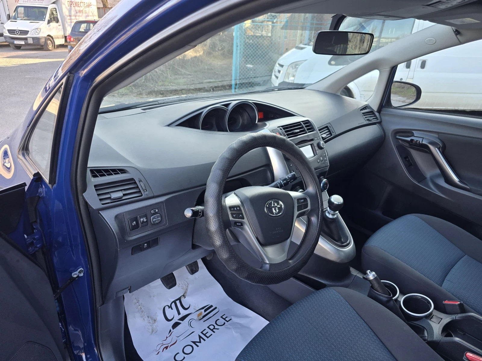 Toyota Verso 1.6 VALVE MATIC 132кс, снимка 7 - Автомобили и джипове - 53800259