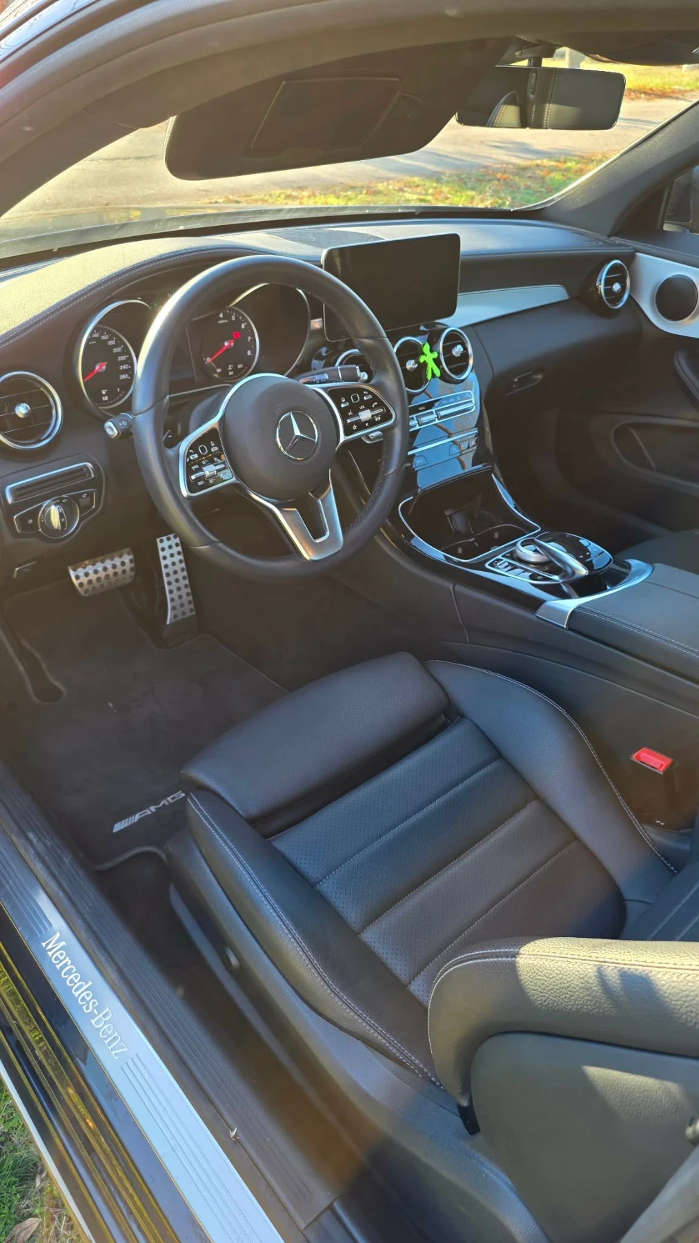 Mercedes-Benz C 300, снимка 7 - Автомобили и джипове - 54015806