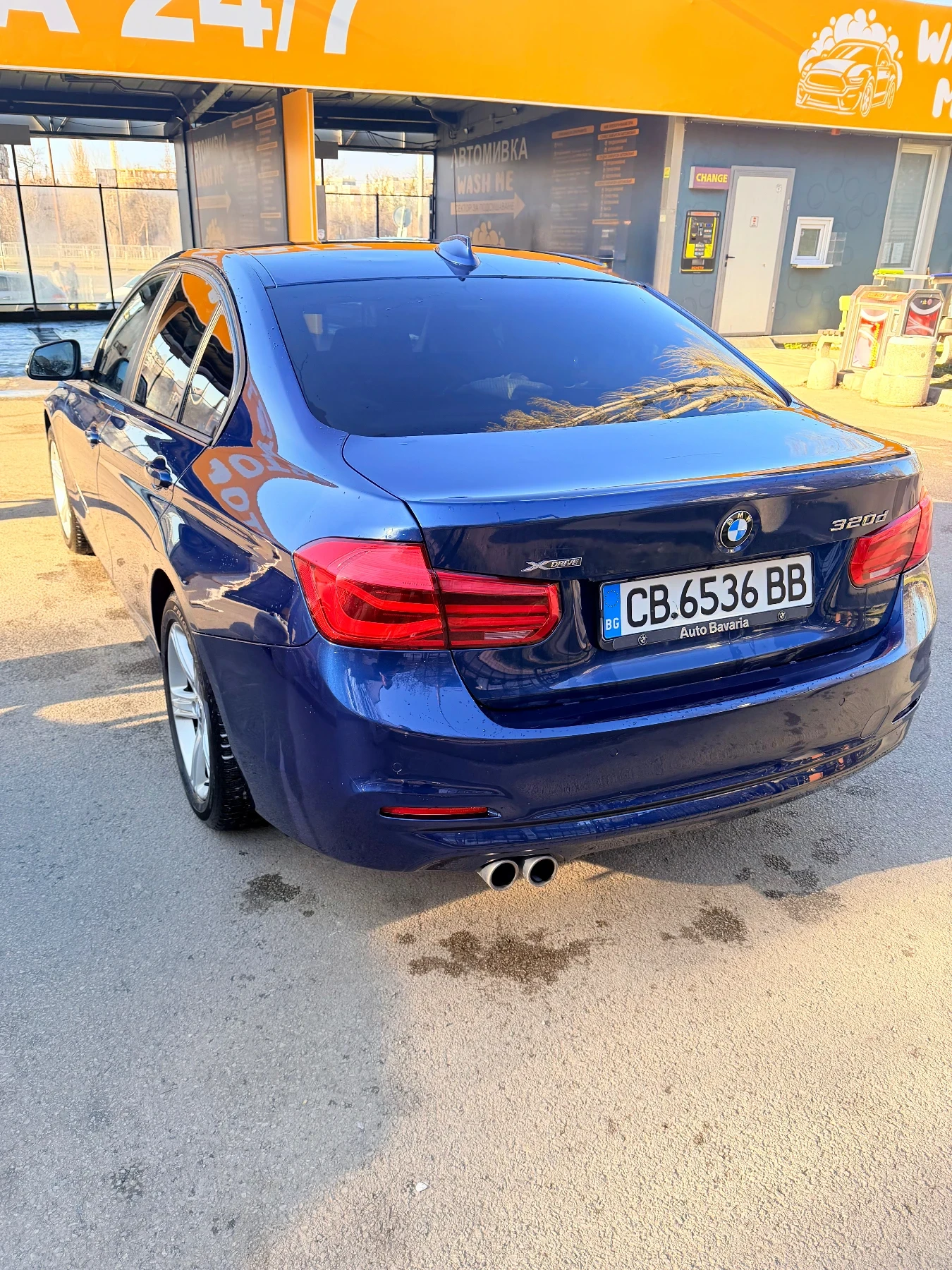 BMW 320, снимка 4 - Автомобили и джипове - 54060004