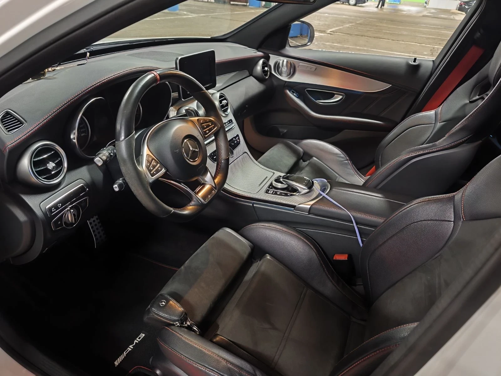 Mercedes-Benz C 450 AMG, снимка 10 - Автомобили и джипове - 54174768