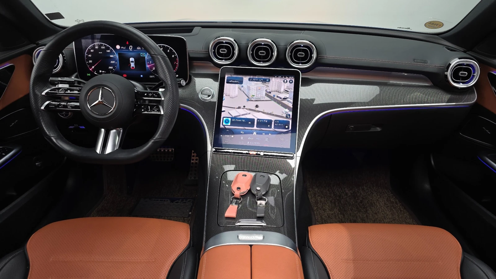 Mercedes-Benz C 300 AMG Line| 360 Cam| HUD| Distronic| Ventilated Seat, снимка 5 - Автомобили и джипове - 54640459