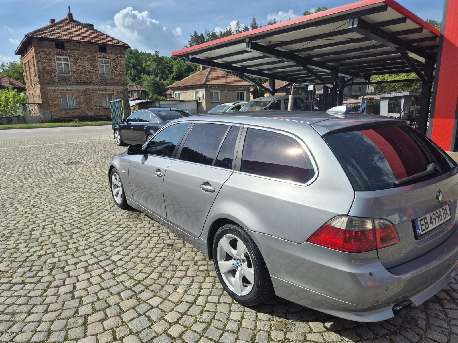BMW 525, снимка 7 - Автомобили и джипове - 54810093