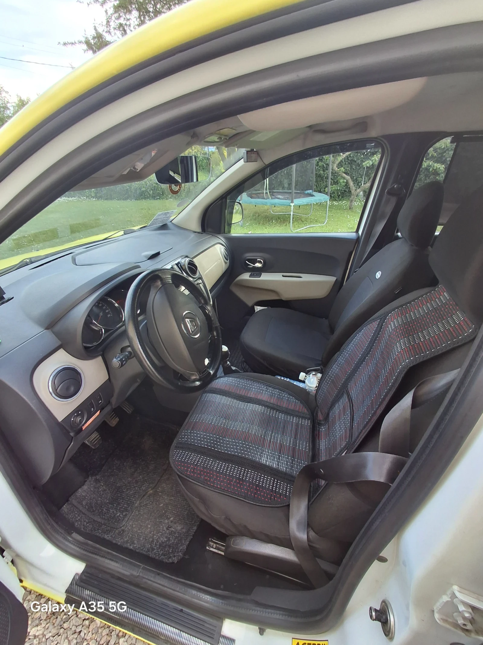 Dacia Lodgy 1.5, снимка 7 - Автомобили и джипове - 55191356