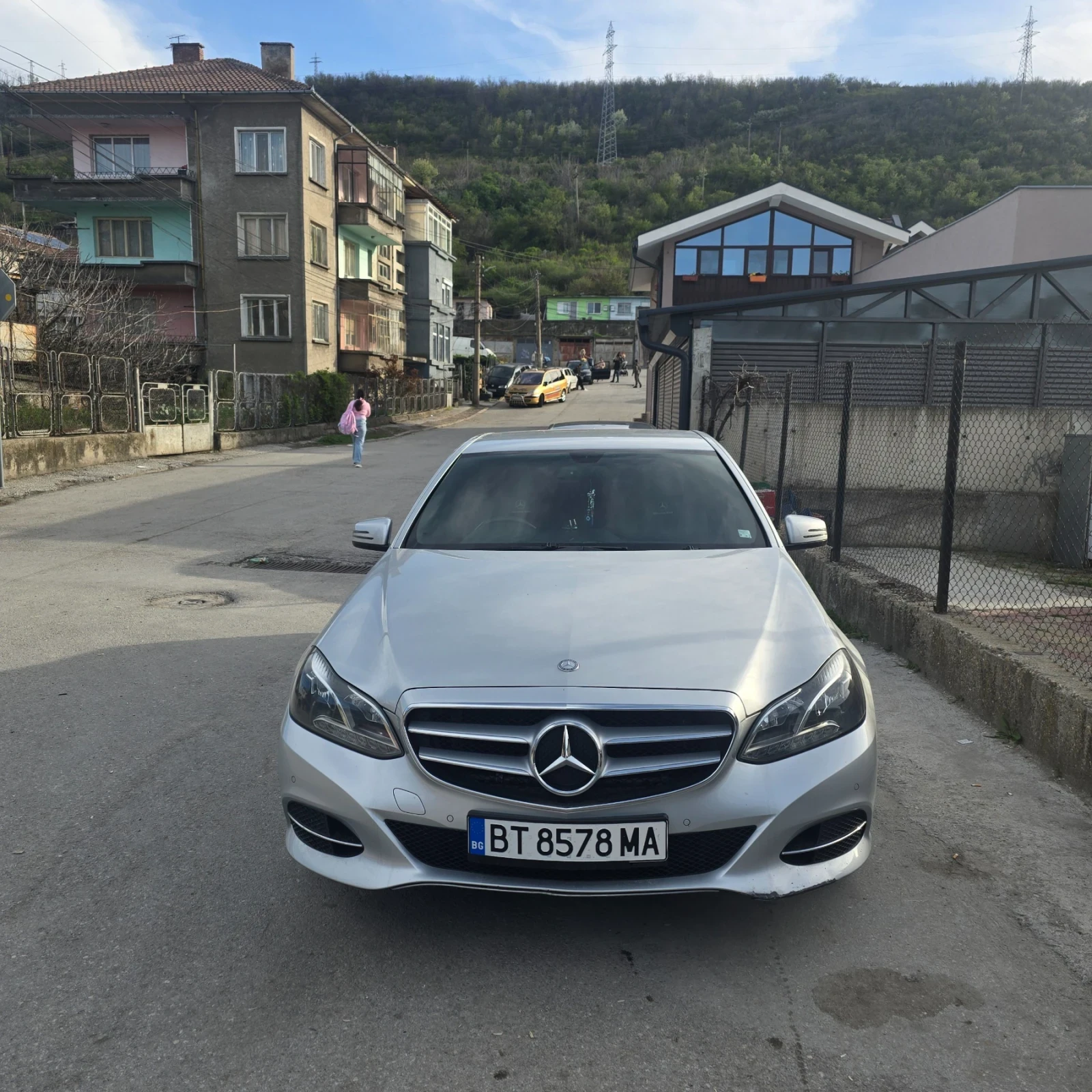 Mercedes-Benz E 220
