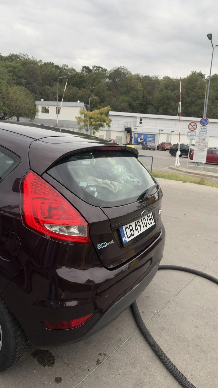 Ford Fiesta, снимка 3 - Автомобили и джипове - 56316156