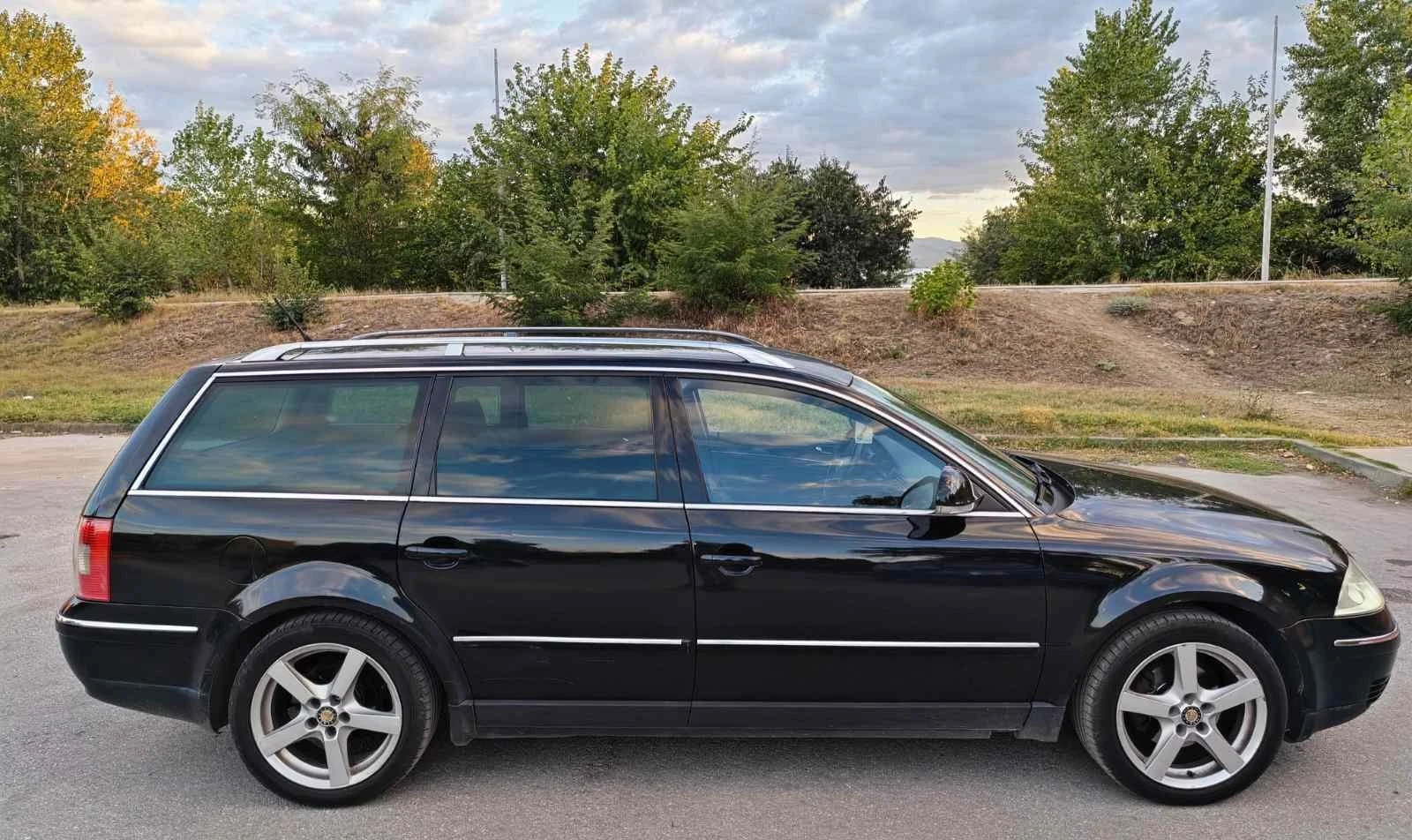 VW Passat 1.9 / 131 к.с, снимка 4 - Автомобили и джипове - 56303238