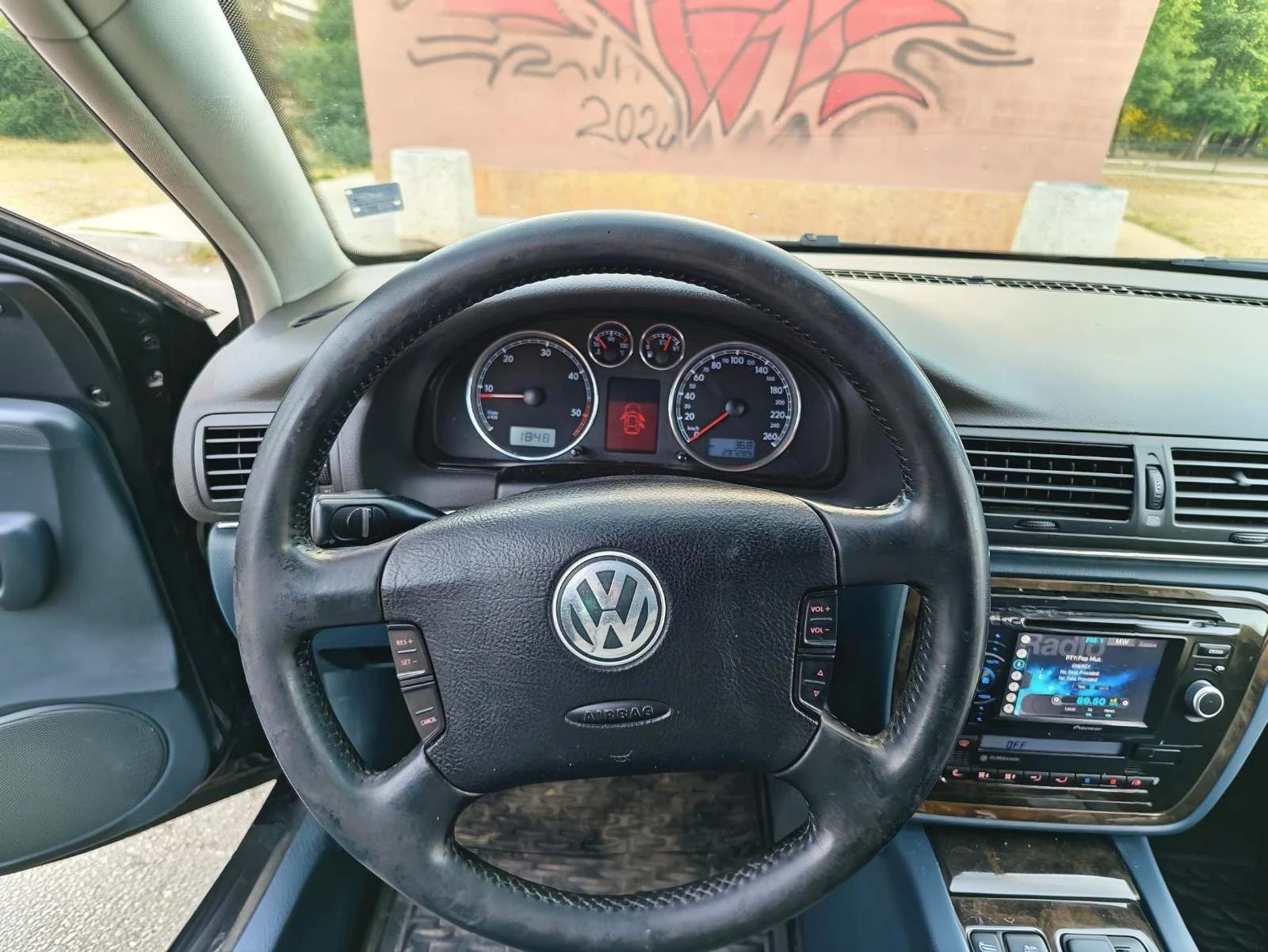 VW Passat 1.9 / 131 к.с, снимка 7 - Автомобили и джипове - 56303238
