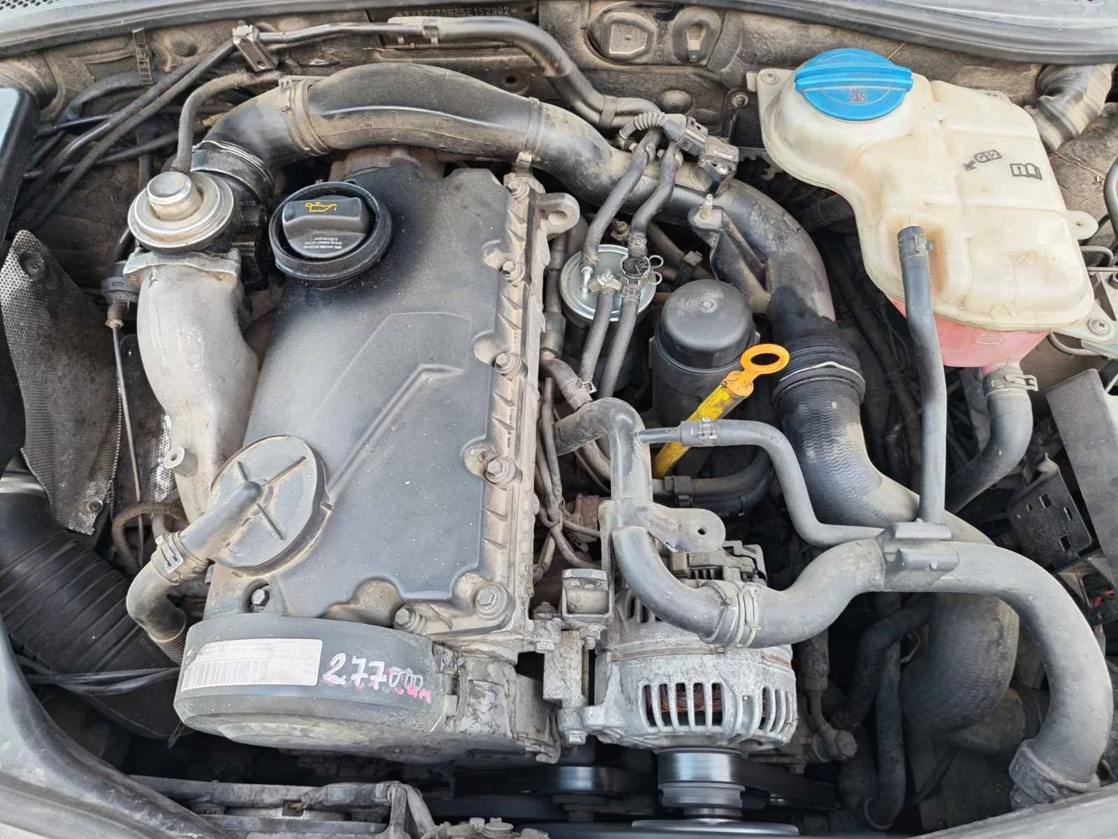 VW Passat 1.9 / 131 к.с, снимка 6 - Автомобили и джипове - 56303238