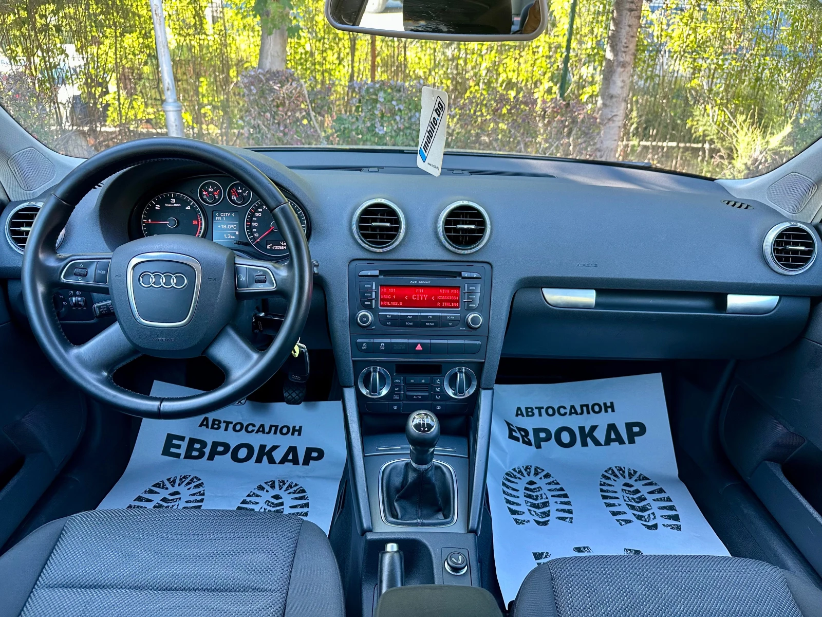Audi A3 1.6 TDI * FACELIFT* , снимка 10 - Автомобили и джипове - 56323985