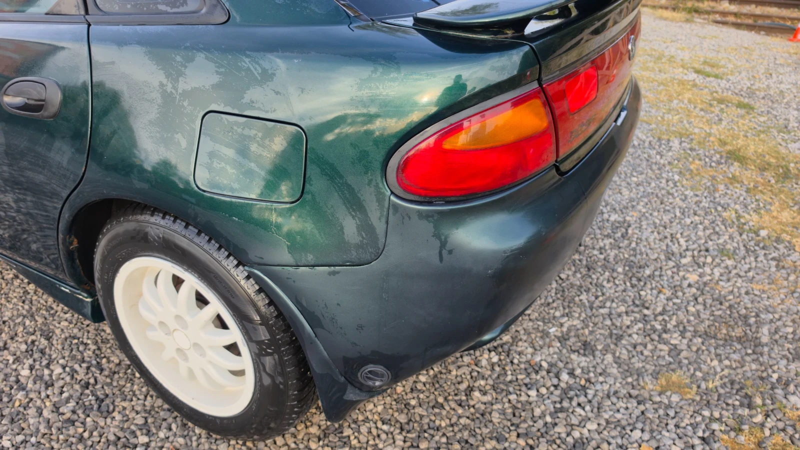Mazda 323 F BA, снимка 4 - Автомобили и джипове - 56484236