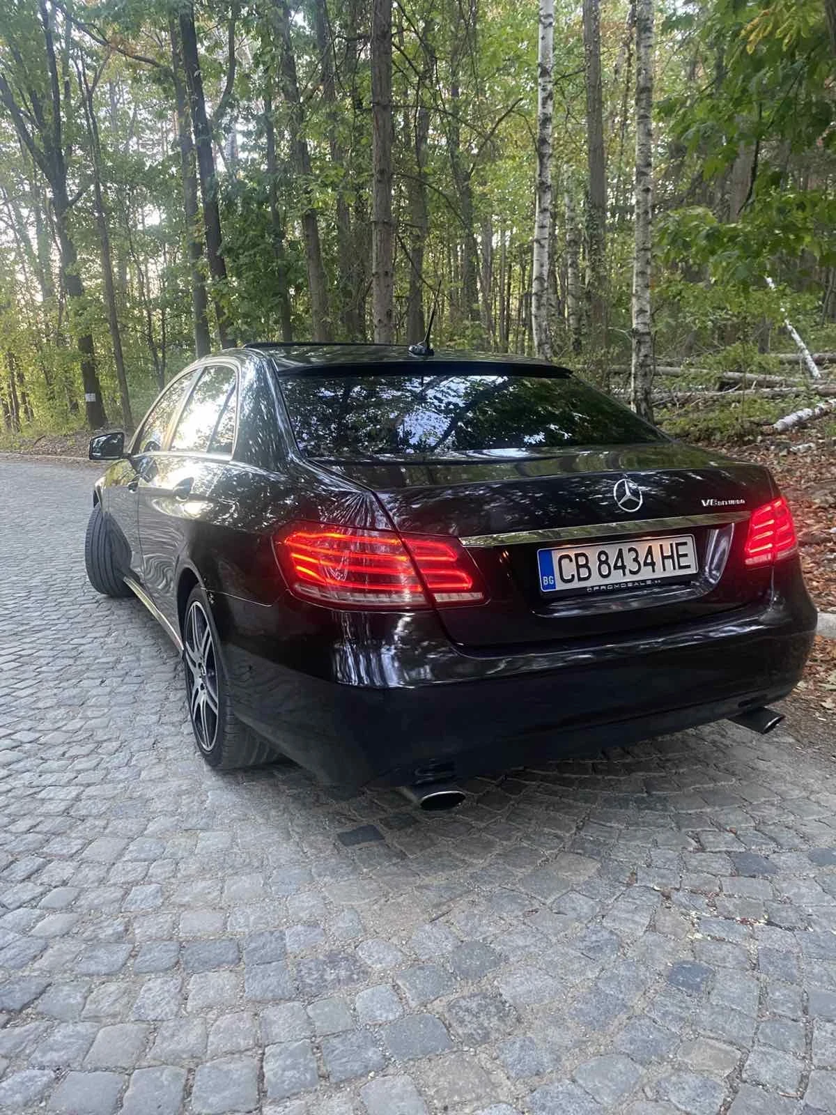 Mercedes-Benz E 200, снимка 5 - Автомобили и джипове - 56633006