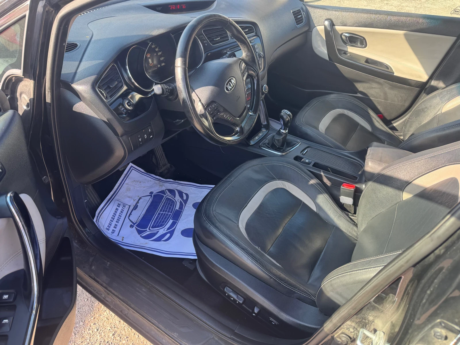 Kia Ceed 1.6 128 кожа нави памет, снимка 5 - Автомобили и джипове - 56735446