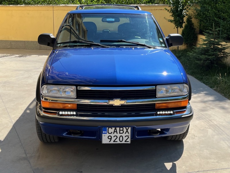 Chevrolet Blazer, снимка 1 - Автомобили и джипове - 46230029