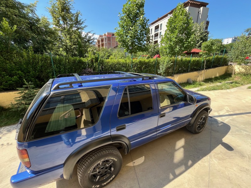 Chevrolet Blazer, снимка 8 - Автомобили и джипове - 46230029