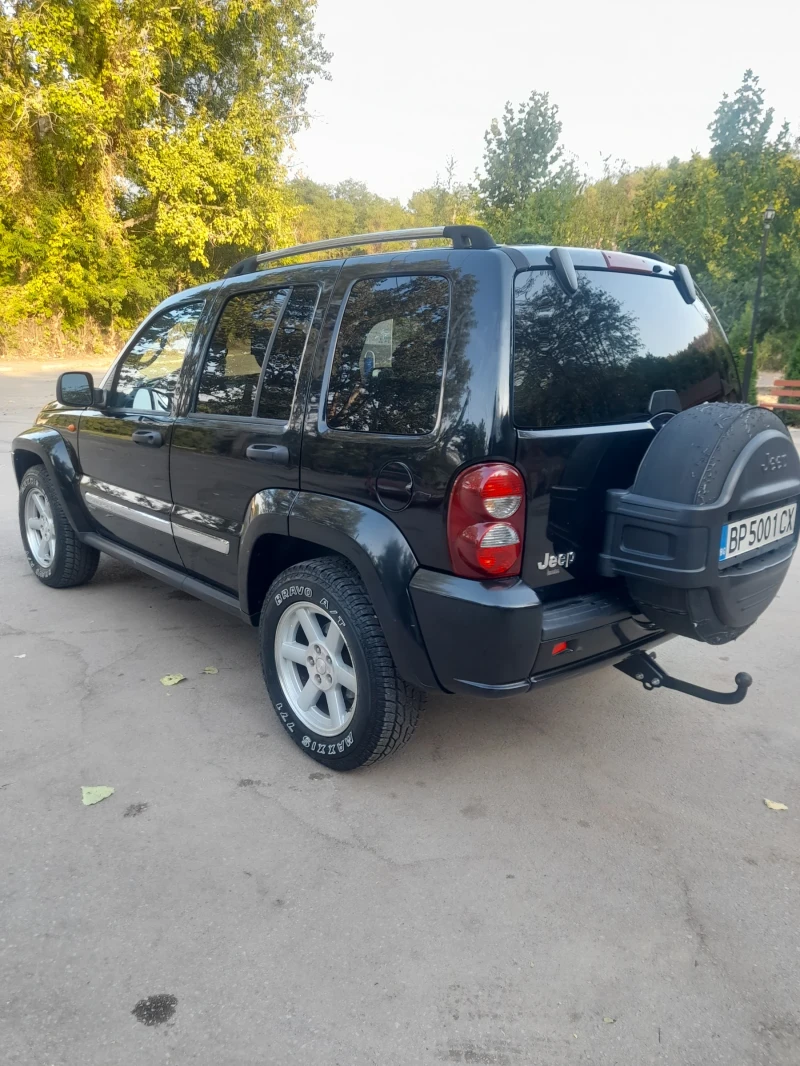 Jeep Cherokee Limited, снимка 11 - Автомобили и джипове - 47908928