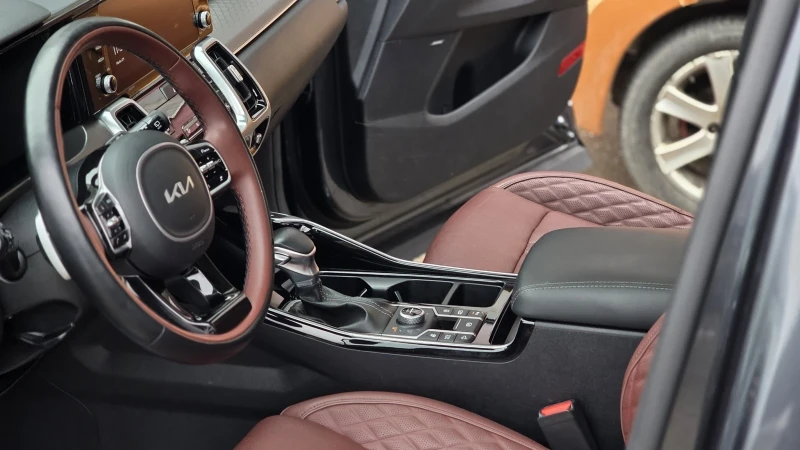 Kia Sorento  2022 | 281 к.с. БЕНЗИН | АВТОМАТИК , снимка 11 - Автомобили и джипове - 53190600