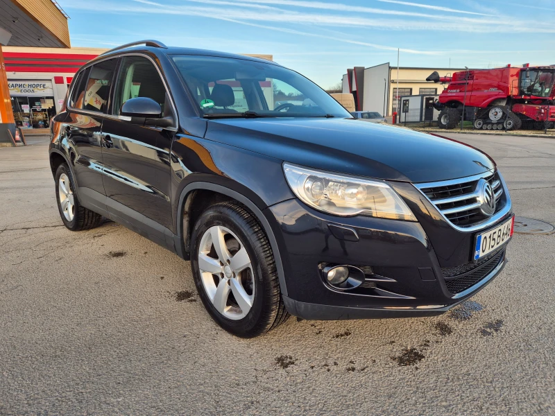 VW Tiguan 2.0TDI Avtomat Navi Panorama Ksenon , снимка 3 - Автомобили и джипове - 53262882