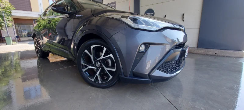 Toyota C-HR 2.0 HYBRID 184ps. ГАРАНЦИЯ! 