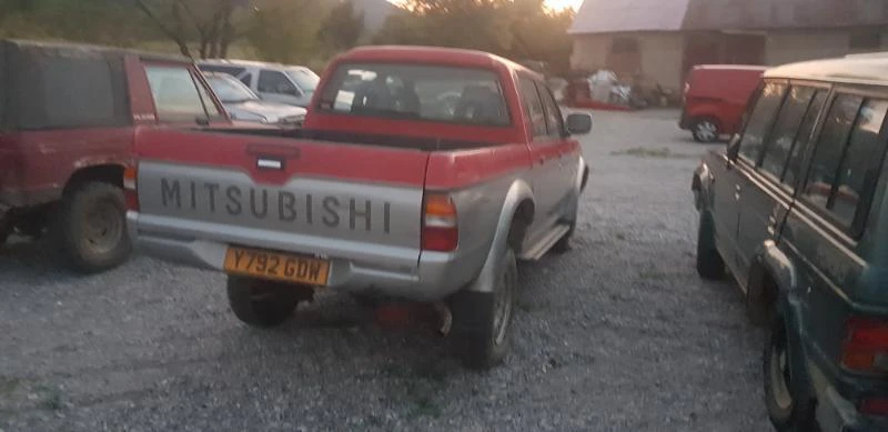 Mitsubishi L200 2.5tdi, снимка 17 - Автомобили и джипове - 22769079