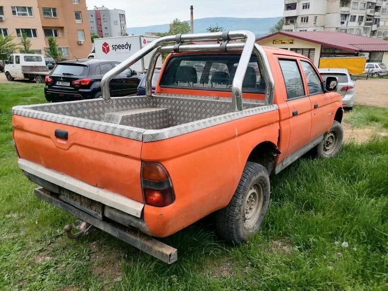 Mitsubishi L200 2.5tdi, снимка 7 - Автомобили и джипове - 22769079