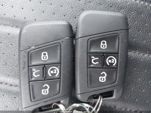 VW Tiguan 2.0T SE* CAMERA* �������*  | Mobile.bg � ����������� 15
