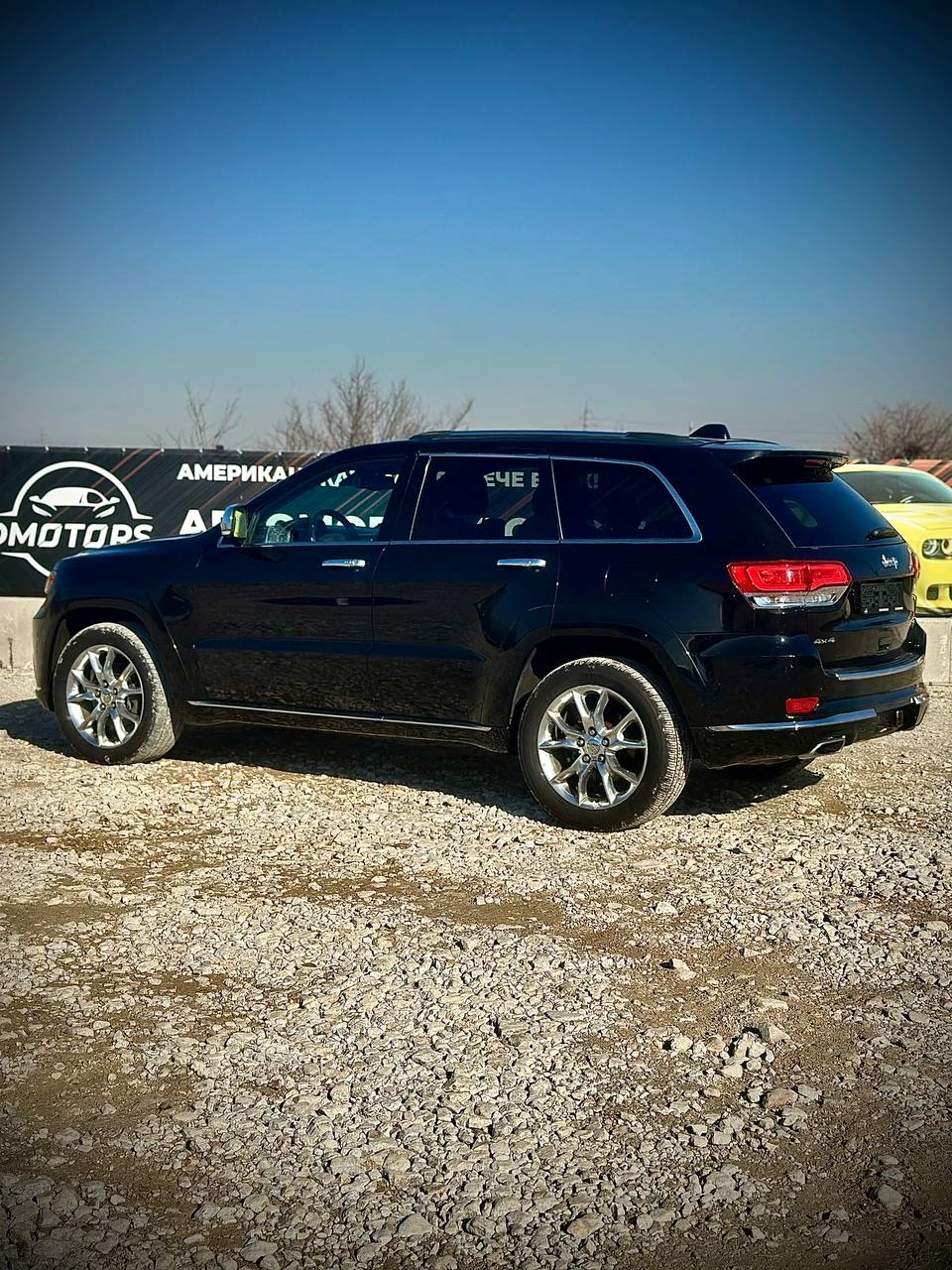 Jeep Grand cherokee SUMMIT/ 0.0% ОСКЪПЯВАНЕ , 765ЛВ/МЕСЕЦ - изображение 6