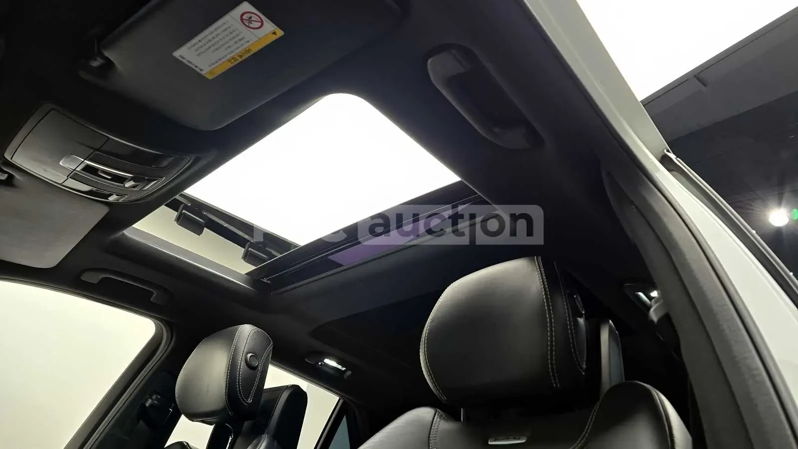 Mercedes-Benz GLE 63 AMG 2016* 360* PANAMERICA* TV* ОБДУХ* КРАЙНА ЦЕНА, снимка 13 - Автомобили и джипове - 54059171