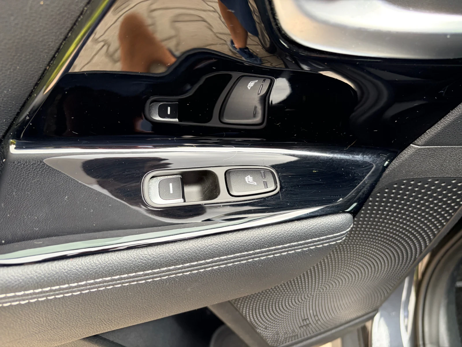 Kia Niro 100%SOHO!!! PREMIUM 64kw 204kc , снимка 12 - Автомобили и джипове - 54458828