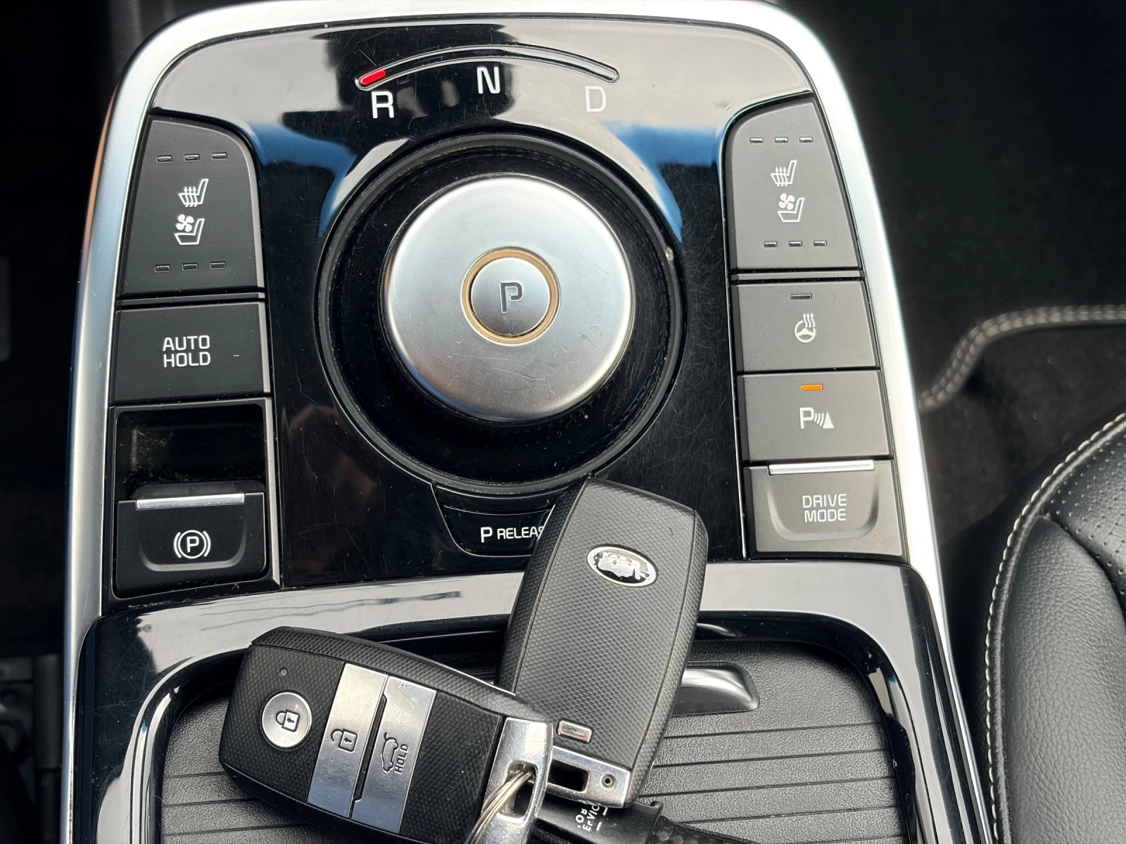 Kia Niro 100%SOHO!!! PREMIUM 64kw 204kc , снимка 9 - Автомобили и джипове - 54458828