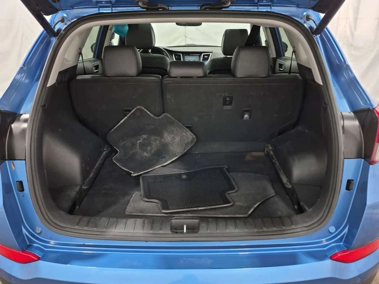 Hyundai Tucson * LIMITED * CARFAX * ���� �� �� | Mobile.bg � ����������� 15