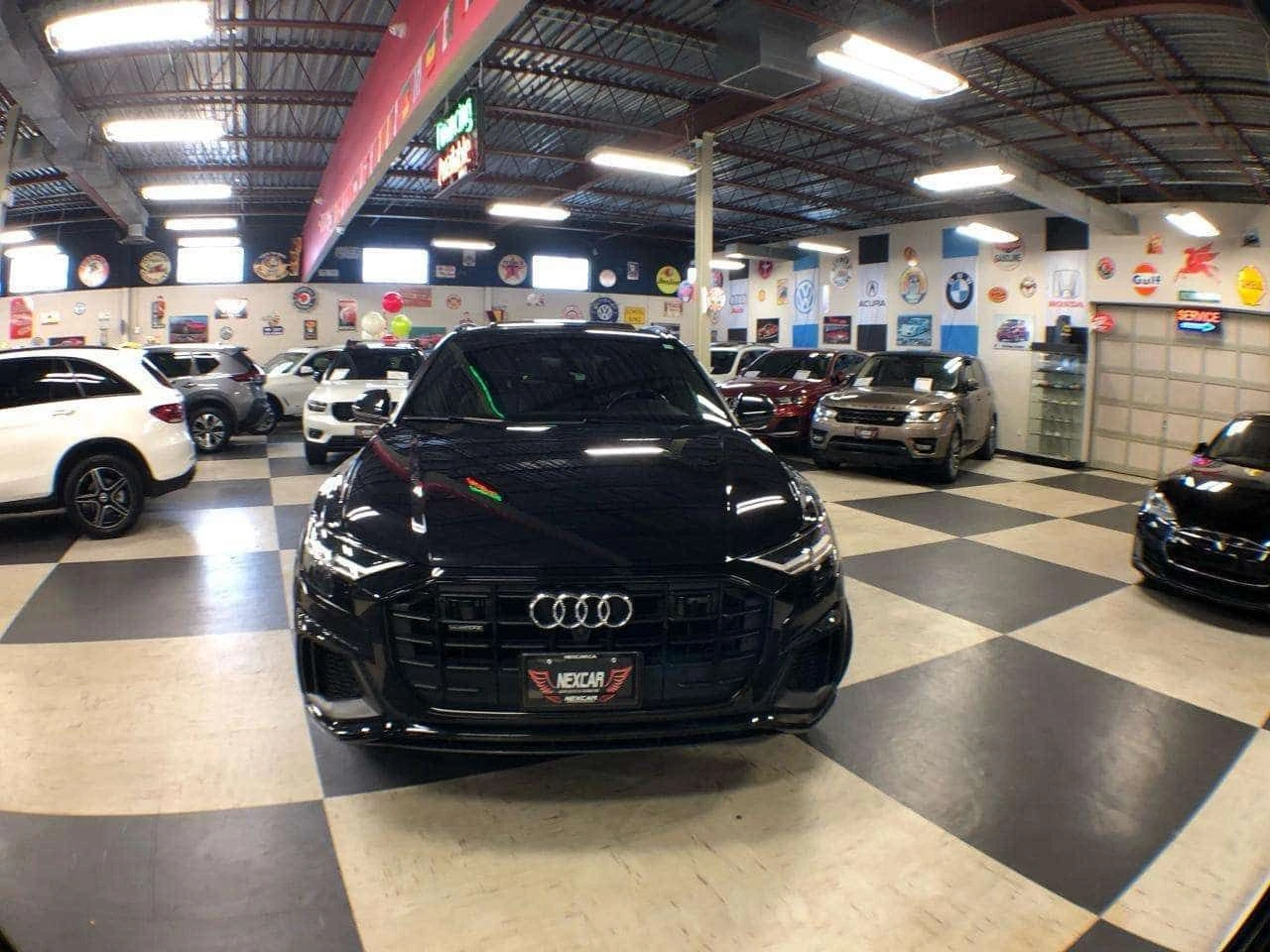 Audi Q8 * PROGRESSIV S LINE LEATHER PAN/ROOF NAV B/SPOT CA, снимка 2 - Автомобили и джипове - 54856721