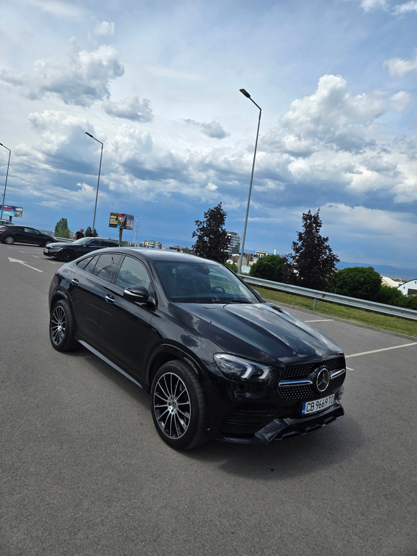 Mercedes-Benz GLE 350 AMG 4Matic, снимка 13 - Автомобили и джипове - 55226274