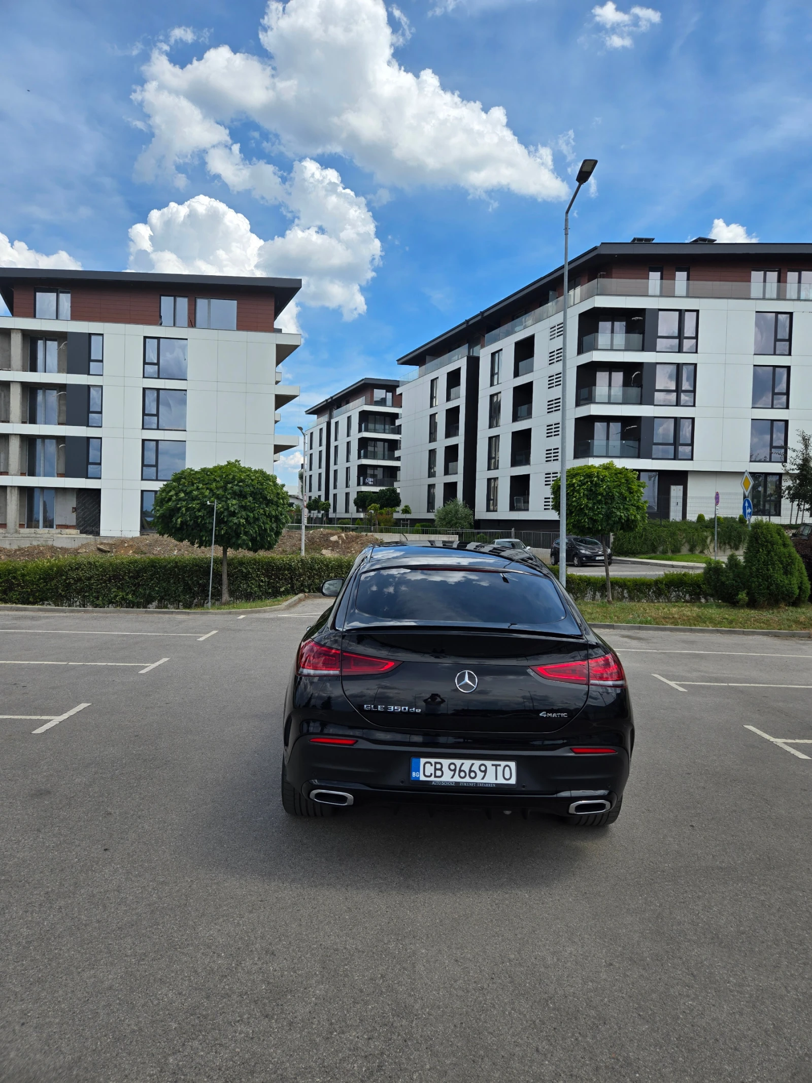 Mercedes-Benz GLE 350 AMG 4Matic, снимка 12 - Автомобили и джипове - 55226274