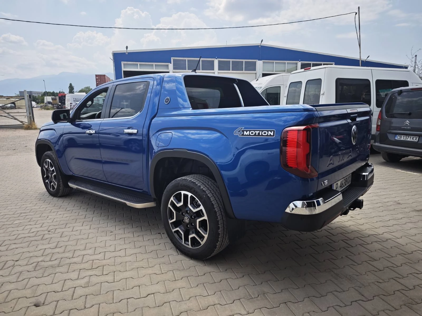 VW Amarok 3.0 AVENTURA , снимка 5 - Автомобили и джипове - 55654316