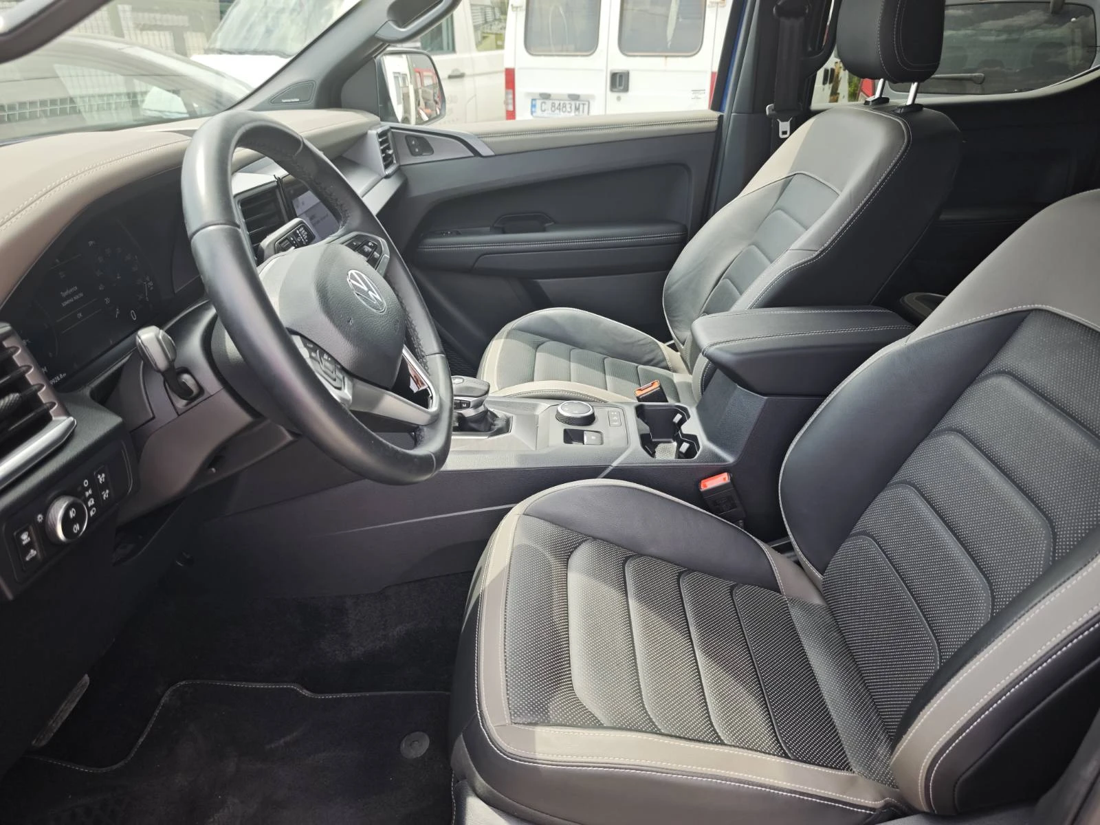 VW Amarok 3.0 AVENTURA , снимка 13 - Автомобили и джипове - 55654316