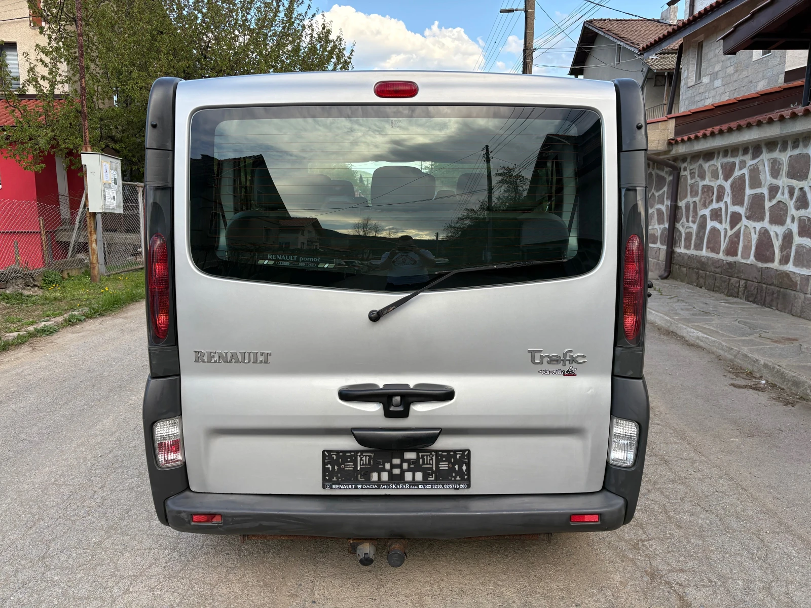 Renault Trafic 1.9 DTI - изображение 6