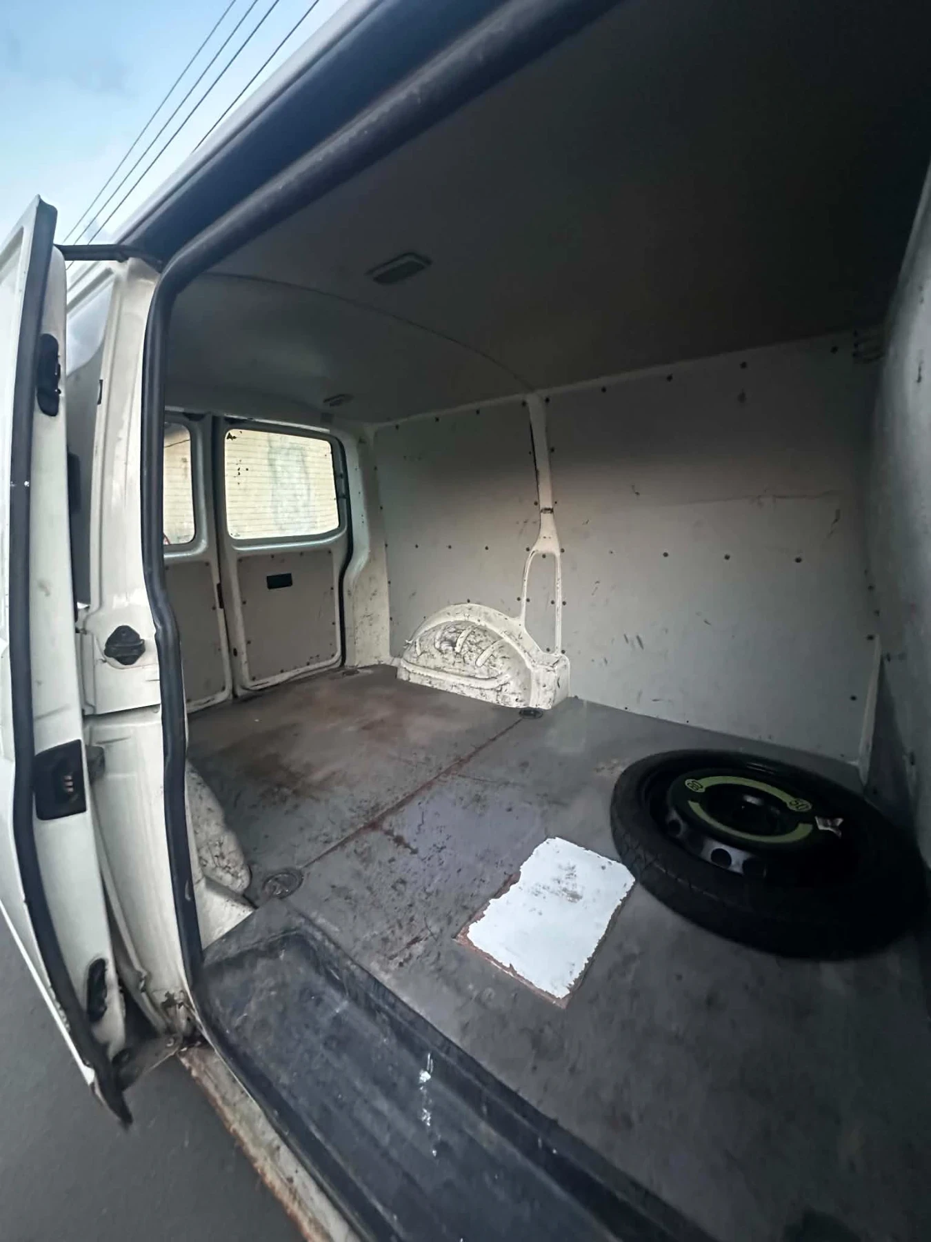 VW Transporter, снимка 5 - Бусове и автобуси - 55603102